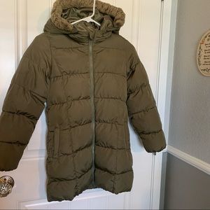 Old Navy Go Long olive green puff jacket with removable hood size M 8-9